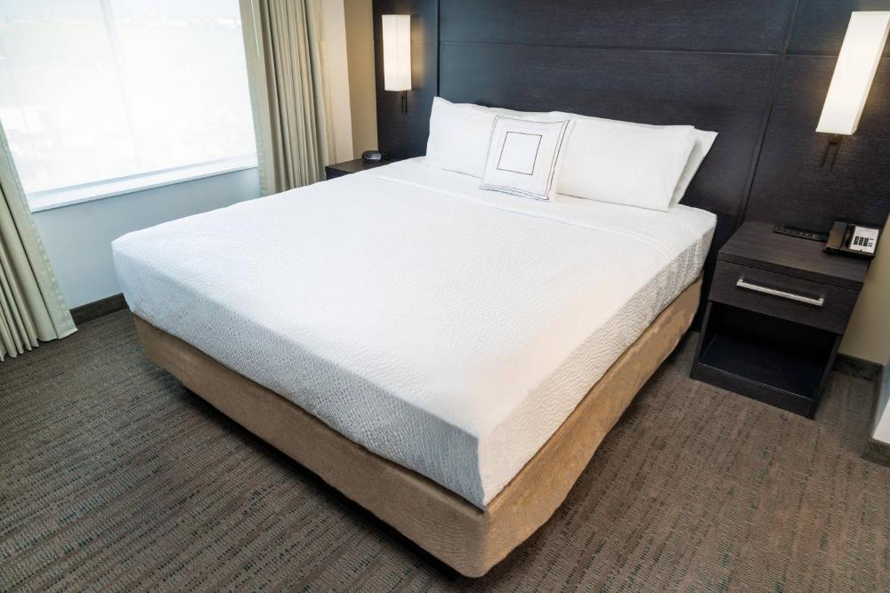 2 Bedroom Suite interior
